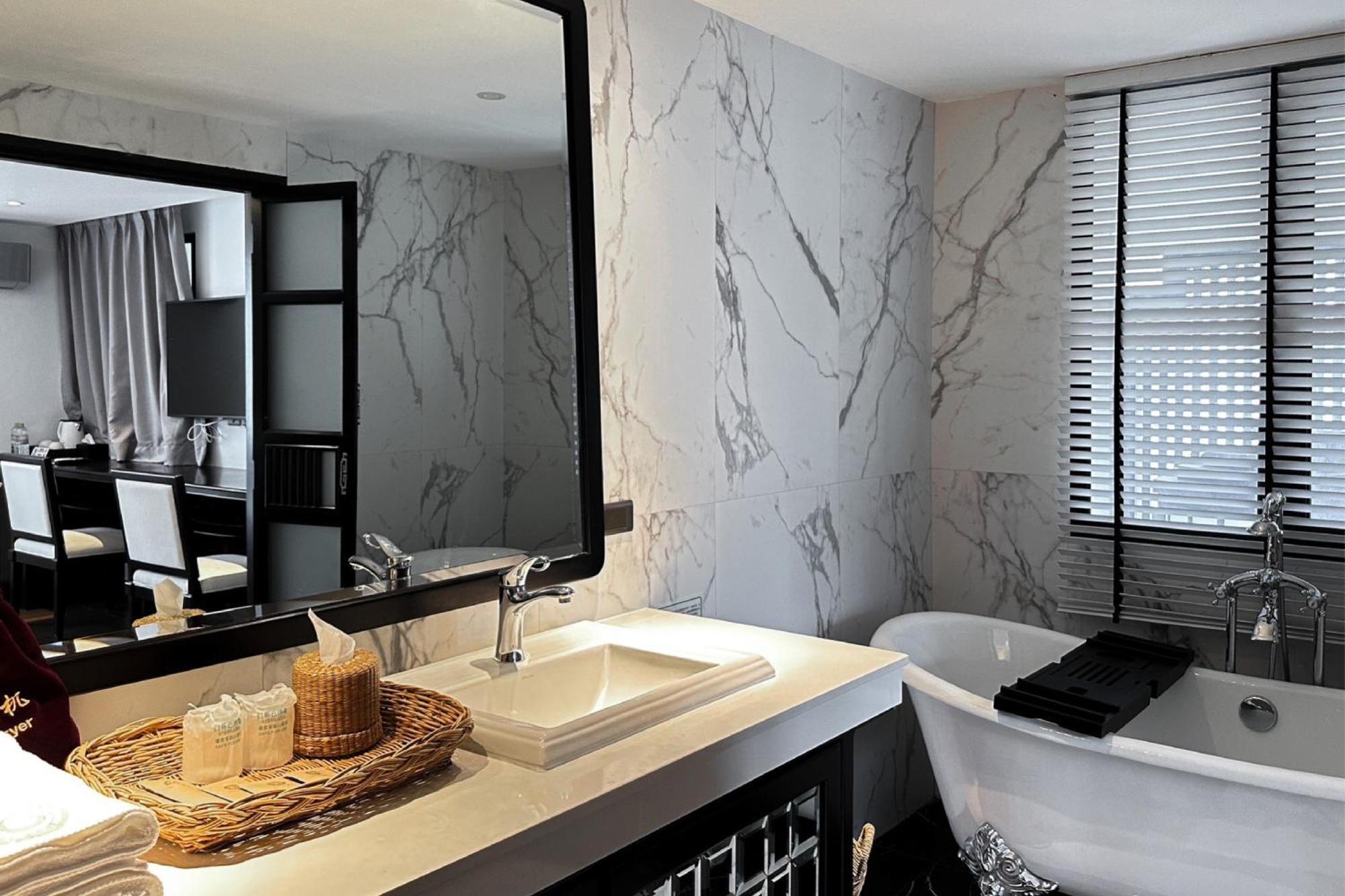 Glory Boutique Suites 清迈古城荣耀精品酒店 Chiang Mai Eksteriør billede
