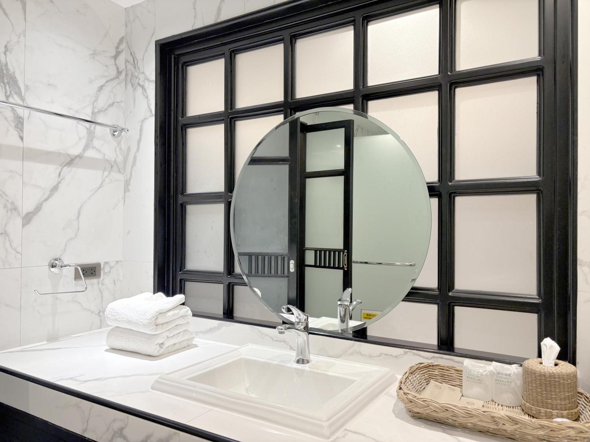 Glory Boutique Suites 清迈古城荣耀精品酒店 Chiang Mai Eksteriør billede